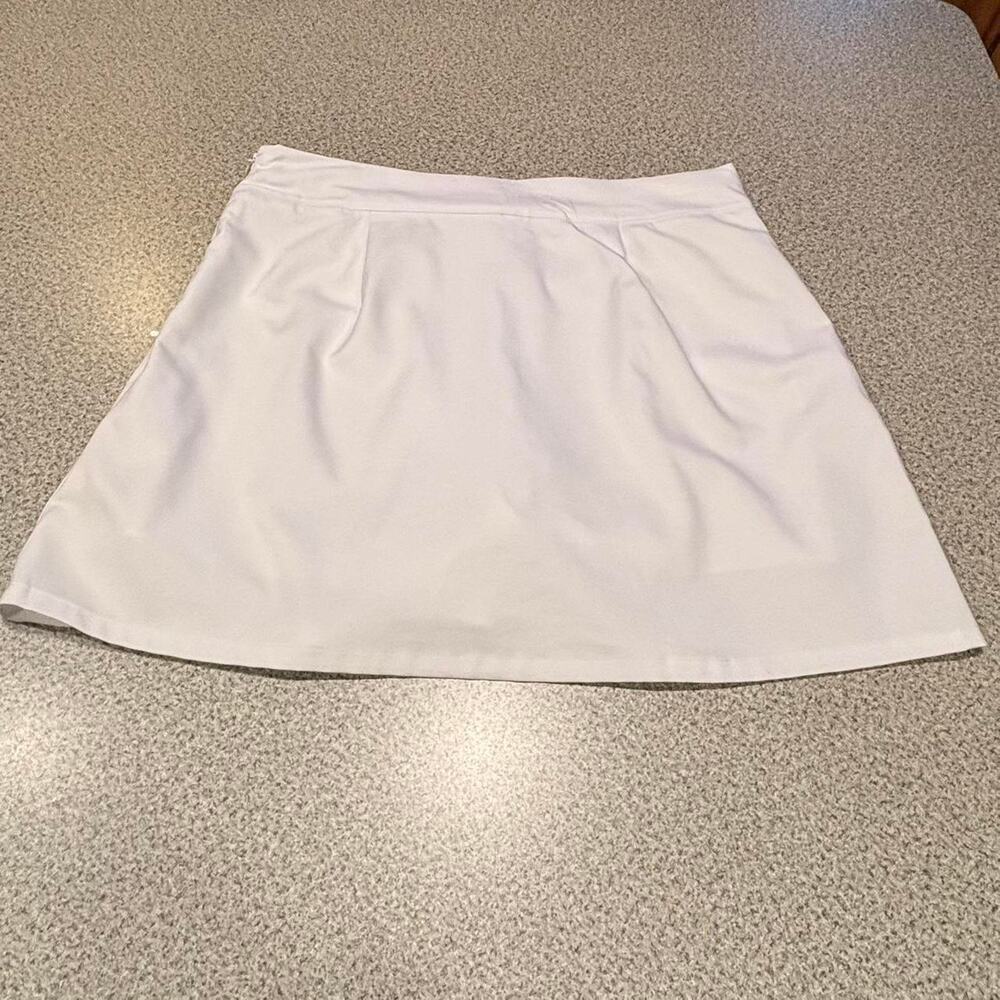 Y2K Aesthetic White Fila Sport Performance Skort - Size 10